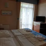 Dorottya 3*