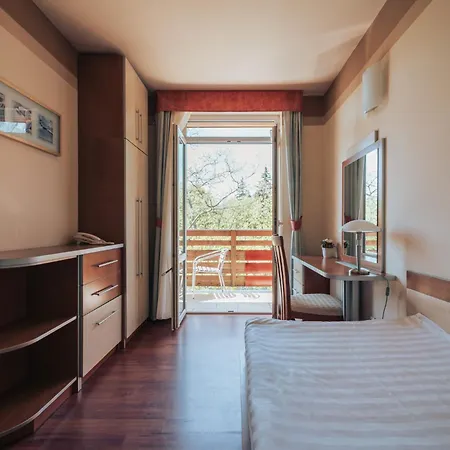 Hotel Dorottya 3*